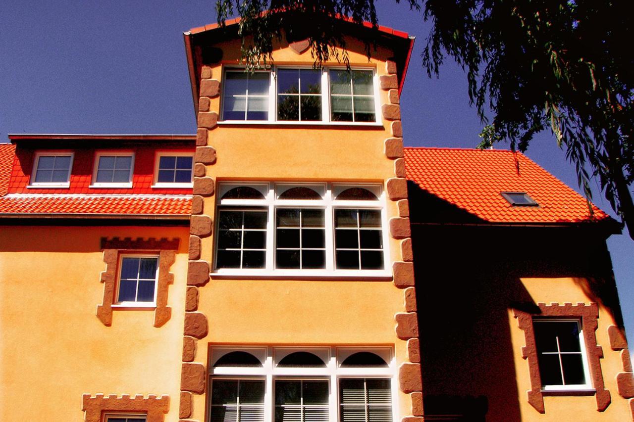 Ostsee-Rittergut-Ruegen Mit Binzhotel & Ordenskapelle & Romantikgut ภายนอก รูปภาพ