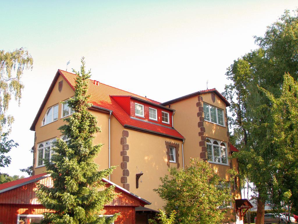 Ostsee-Rittergut-Ruegen Mit Binzhotel & Ordenskapelle & Romantikgut ภายนอก รูปภาพ